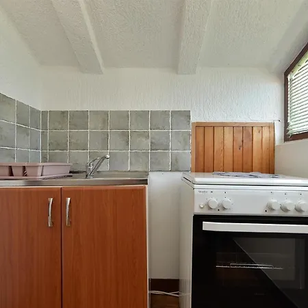 Apartment Fuer 5 Personen Ca 50 Qm In Fazana-surida, Istrien Istrische Riviera