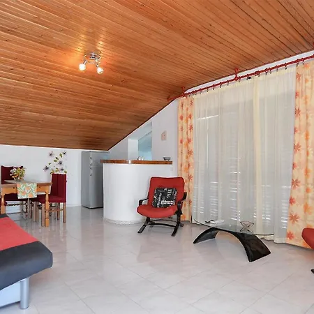 Apartment Fuer 5 Personen Ca 50 Qm In Fazana-surida, Istrien Istrische Riviera *