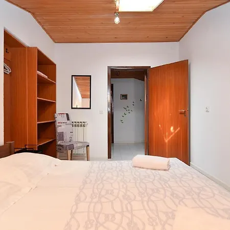Fuer 5 Personen Ca 50 Qm In Fazana-surida, Istrien Istrische Riviera Apartment Valbandon